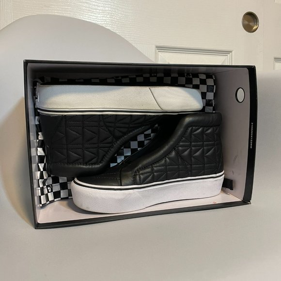 Karl Lagerfeld Vans SK8-Hi - Picture 6 of 7